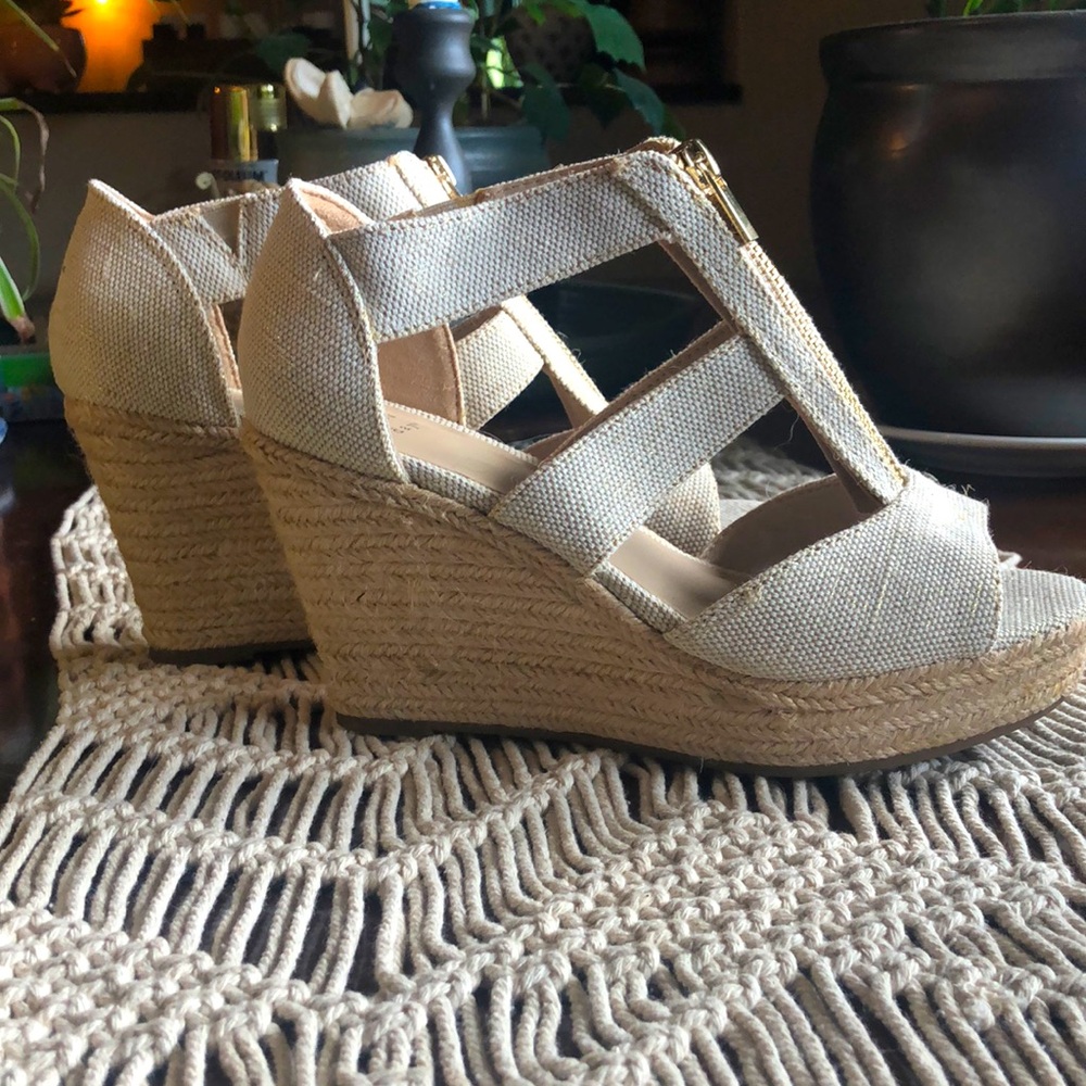 A New Day Wedge